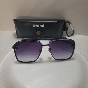 AND Men's Black Frame Sunglasses with Purple Gradient Lenses